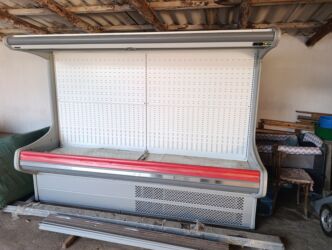 Холодильные витрины: Кондитерские, Для напитков, Для мяса, мясных изделий, Россия, Б/у — 1