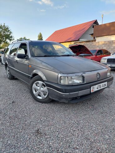 Volkswagen: Volkswagen Passat: 1991 г., 1.8 л, Механика, Газ, Универсал