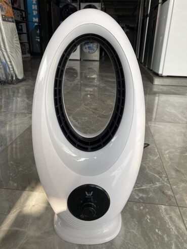 фен настенный: Жылуулук желдеткичтери Үстөл үчүн, Керамикалык, 1500 Вт