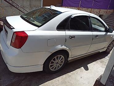машина лонос: Chevrolet Lacetti: 2003 г., 1.6 л, Автомат, Бензин, Седан — 1