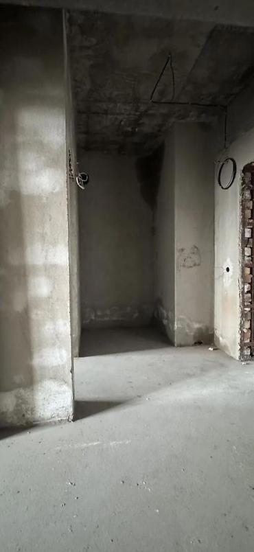 Батирлер: 1 бөлмө, 40 м², Ош базары Элитка, 5 кабат, ПСО (өз алдынча бүтүрүү) — 6