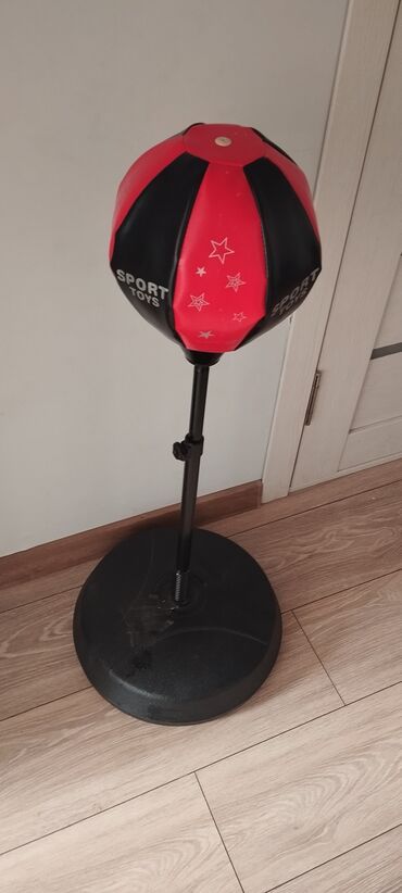 складная беговая дорожка: Детский боксерский набор с грушей на стойке Sport Toys.Новый