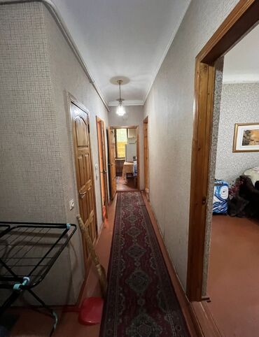 продаю 1 комнатную квартиру филармония: 2 комнаты, 47 м², Сталинка, 1 этаж, Старый ремонт