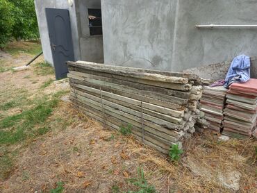 Maye divar kağızları: 100 dene Ismayilli rayonu Tircan kendindedi denesi 3 manat