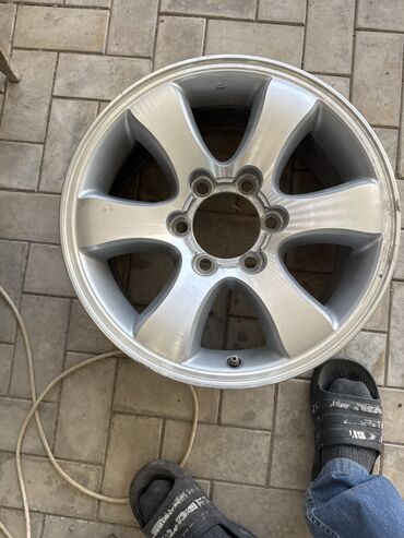 крышка мотора камри: Литые Диски R 17 Toyota, 1 шт, отверстий - 6