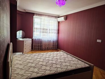 Uzunmüddətli kirayə mənzillər: Nərimanov metrosunun yaxınlığında Akkorda yerləşən ümumi sahəsi 130 — 2