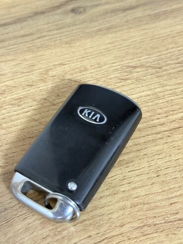 Ключи: Ключ Kia 2017 г., Оригинал at lalafo.kg — 10 Ключи: Ключ Kia 2017 г., Оригинал — 10
