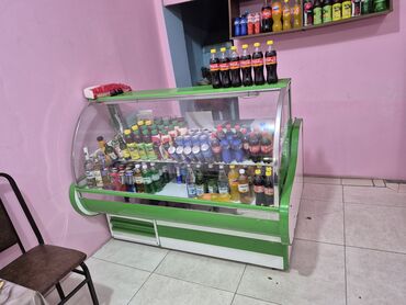 soyuducular işlenmiş: Satışda: Şüşəli soyuducu vitrin (refrigerated display case) - Ön və
