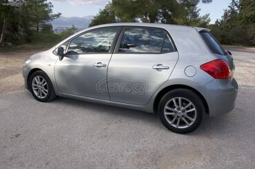 Toyota: Toyota Auris: 1.6 l. | 2009 έ. Χάτσμπακ — 3
