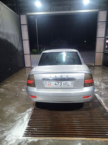 рассия авто: ВАЗ (ЛАДА) Priora: 2010 г., 1.6 л, Механика, Бензин, Седан