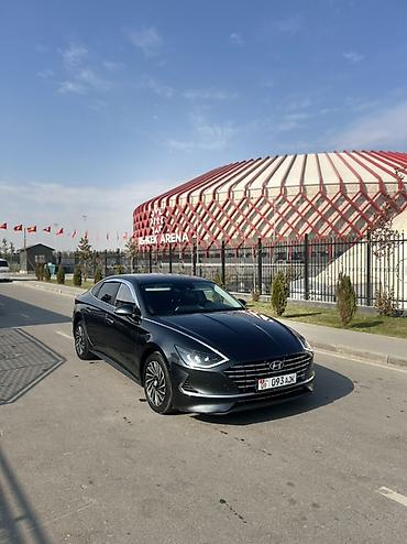 соната нюрайс гибрид: Hyundai Sonata: 2022 г., 2 л, Гибрид, Седан — 1