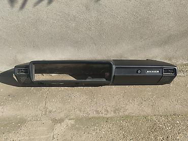 Auto delovi: Instrument tabla Lada 2107 Riva, Lada 2104 Karavan br.2. Polovno — 1