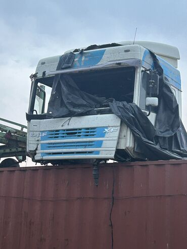 запчасти на опель вектра б: Борттук кузов DAF, 2004 г., Колдонулган, Оригинал