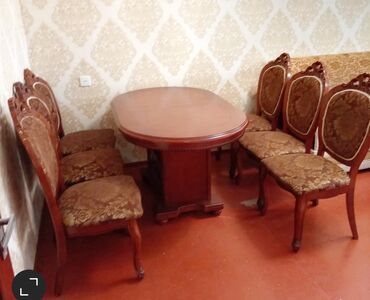белый рабочий стол: Для гостиной, 6 стульев