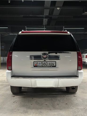 Cadillac: Cadillac Escalade: 2006 г., 6.2 л, Автомат, Бензин, Внедорожник