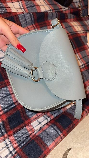 Zərif açıq mavi rəngdə çiyin çantası - Material: yumşaq eko‑dəri