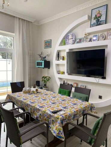 Həyət evləri və villaların satışı: Şüvəlan qəs. 4 otaqlı, 100 kv. m, Yeni təmirli — 2