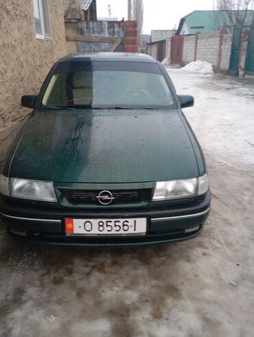 Opel: Opel Vectra: 1995 г., 1.8 л, Механика, Бензин, Седан