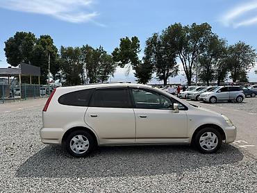mk 1: Honda Stream: 2003 г., 1.7 л, Автомат, Бензин, Минивэн — 6