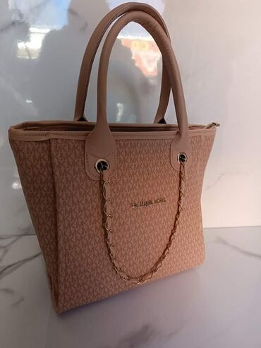 Torbe: Torbe 
Velike cena 4100din, manje po 3000din — 13