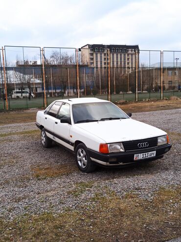 переходка ауди 100: Audi 100: 1988 г., 2.3 л, Механика, Газ, Седан