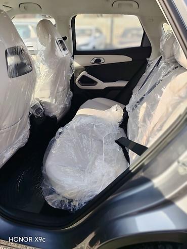 BYD: BYD Yuan Up: 2025 г., Электромобиль, Кроссовер — 13