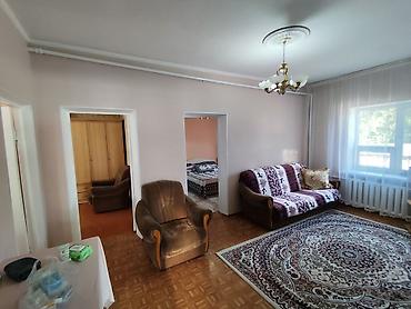 Долгосрочная аренда домов: 70 м², 3 комнаты, Можно с животными — 10