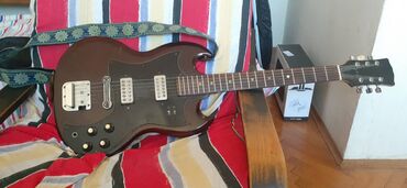 fotelje na rasklapanje: Gibson SG made in Japan Japanska verzija SG a, lagan, podešen  odnos
