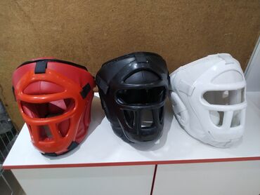 боксерский шлем: Шлем шлема шлемы боксерские боксерский для бокса перчатка перчаткалар
