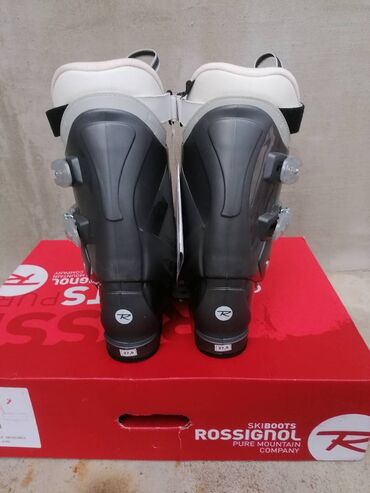 Oprema za skijanje: Rossignol AXIA X 40 br 27.5 42 NOVO Pancerice Rossignol AXIA x 40 br — 7