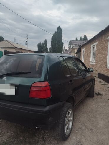 голф 3ка: Volkswagen Golf: 1997 г., 1.6 л, Механика, Бензин, Седан