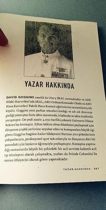 Книги и журналы: Salam bu gördüyünüz kitab David Gogginsin kitabıdır. Əgər David — 3