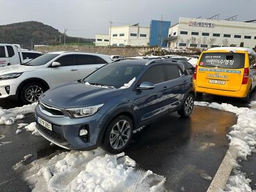 Kia: Kia Stonic: 2018 г., 1.4 л, Автомат, Бензин, Хэтчбэк