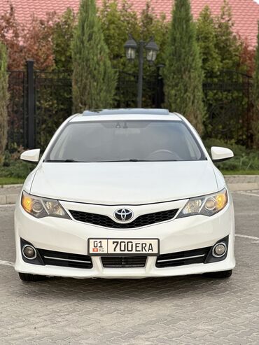 7 ка: Toyota Camry: 2012 г., 2.5 л, Автомат, Бензин, Седан