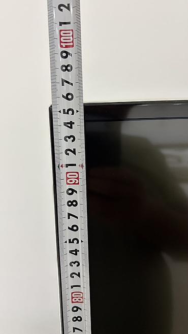 сломан экран: Телевизор Samsung изогнутый, диагональ экрана около 55" (примерные — 3