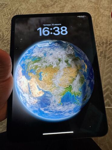 скупка телефоноа: IPhone 16e, Новый, 256 ГБ, Черный, Наушники, Зарядное устройство, Чехол, 100 %