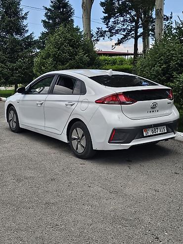 региональный: Hyundai Ioniq: 2020 г., 1.6 л, Автомат, Гибрид, Хэтчбэк — 4