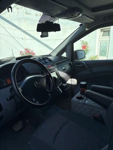 Mercedes-Benz: Mercedes-Benz Vito: 2.2 l | 2009 il Van/Minivan — 3