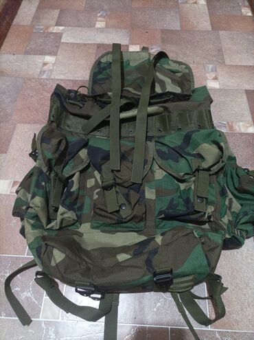 швейцарский рюкзак: Рюкзак, Унисекс, Колдонулган