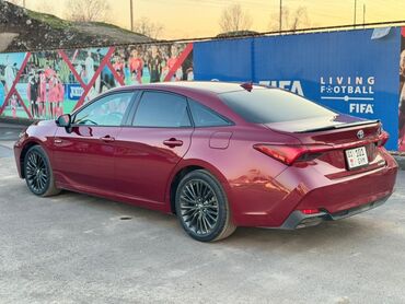 тойота avalon: Toyota Avalon: 2018 г., 2.5 л, Гибрид, Седан