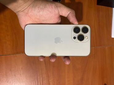 мобильные телефоны кнопочный: IPhone 13 Pro, Б/у, 256 ГБ, White Titanium, Зарядное устройство, Защитное стекло, Чехол, В рассрочку, 88 %