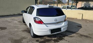 Opel: Opel Astra H hatchback - Kuzov: 5 qapılı hatchback, ağ rəng - — 7