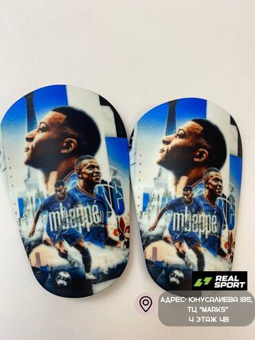 Другое для спорта и отдыха: Щитки с принтами лучших игроков футбола!!! Щитки мини, для защиты — 19