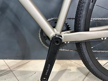 Şosse velosipedləri: CUBE Nuroad EX gravel velosipedi - Çərçivə: yüngül alüminium, daxili — 6