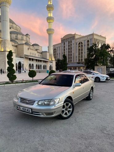 полик на камри: Toyota Camry: 2000 г., 2.2 л, Автомат, Бензин, Седан