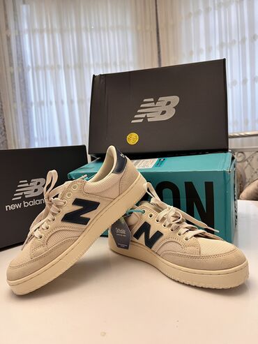 бу обувь женские: Кроссовки, 39, New Balance, Б/у, цвет - Бежевый, Самовывоз