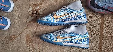 Бутсы: Набор футбольной обуви (разные модели и расцветки) В комплекте — 11