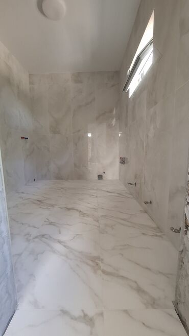 Укладка плитки: Подготовка стен для грунтовки, Резка плитки, Гидроизоляционные работы | Керамическая плитка, Керамогранитая плитка, Мозаичная плитка | Горизонтальная укладка, Раскладка в разбежку, Раскладка ковром Больше 6 лет опыта — 15