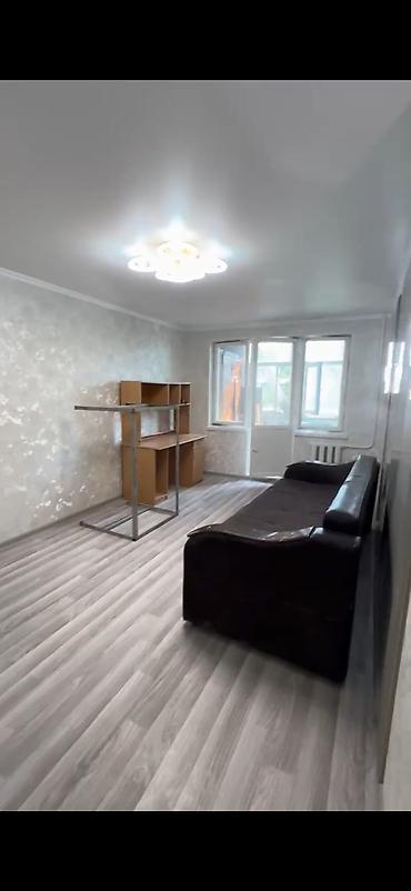 1 комната, 33 м², 8 мкр 104 серия, 4 этаж