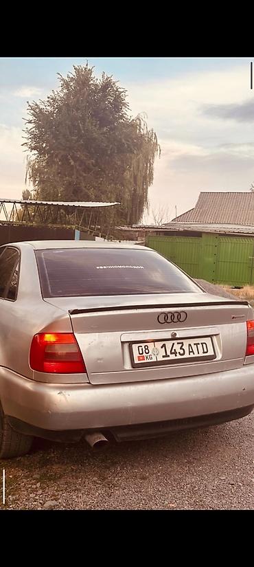 стекол: Audi A4: 1995 г., 1.6 л, Механика, Бензин, Седан — 1